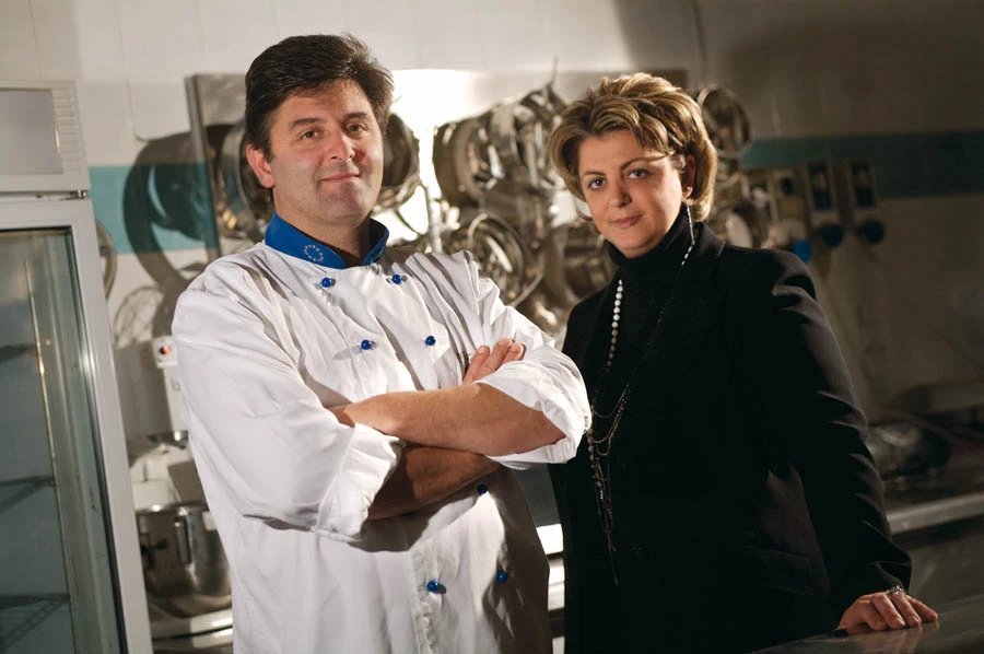 Antonio Catamo e Giuseppina De Iaco nella nuova sede di San Cassiano